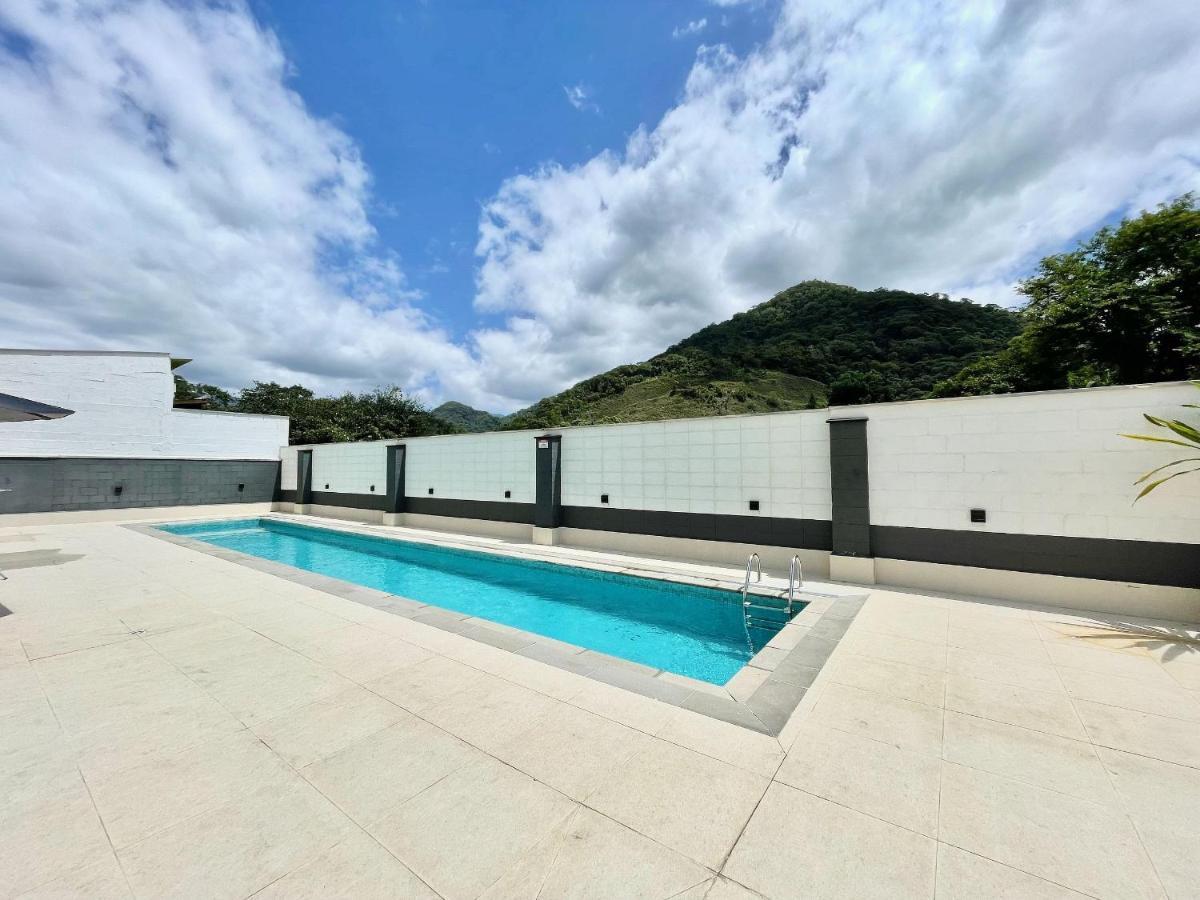 Jathy - Centro Apartman Ubatuba Kültér fotó